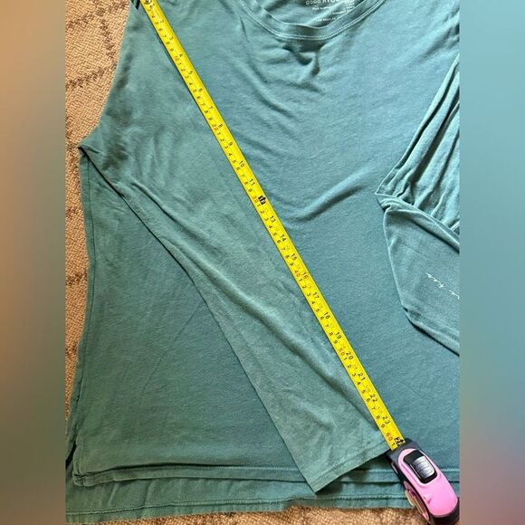 good hYOUman washed green long sleeve T-shirt with text on the sleeve. NWOT L - Picture 4 of 13